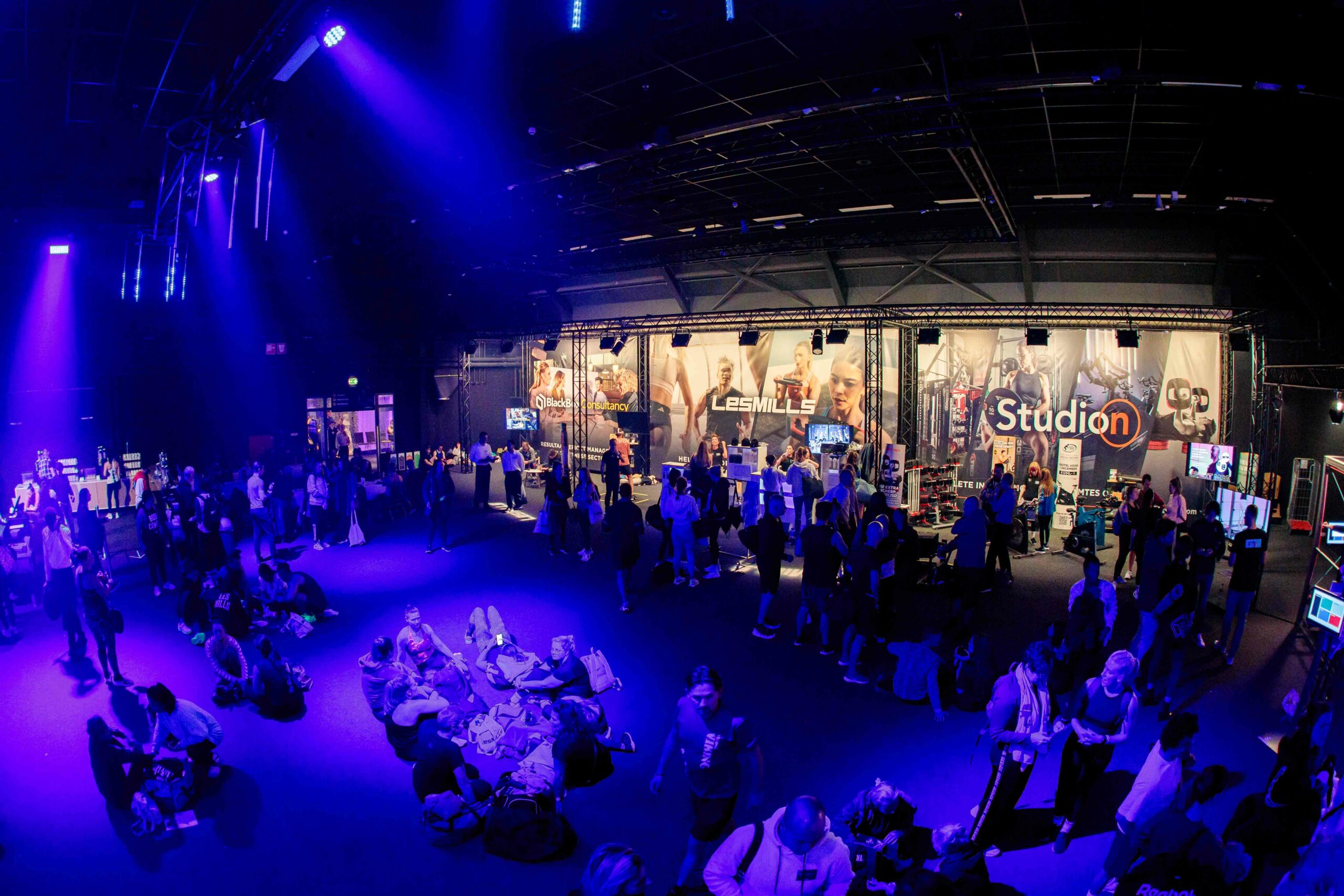 LES MILLS MEGA QUARTERLY 2023 - JOEPVDIJK.NL-272